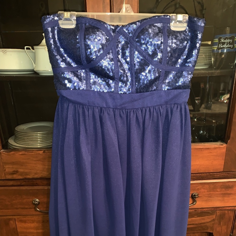 blue strapless homecoming dress 💙